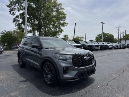 2025 Ford Explorer ST
