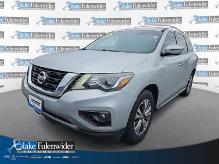 2018 Nissan Pathfinder SV