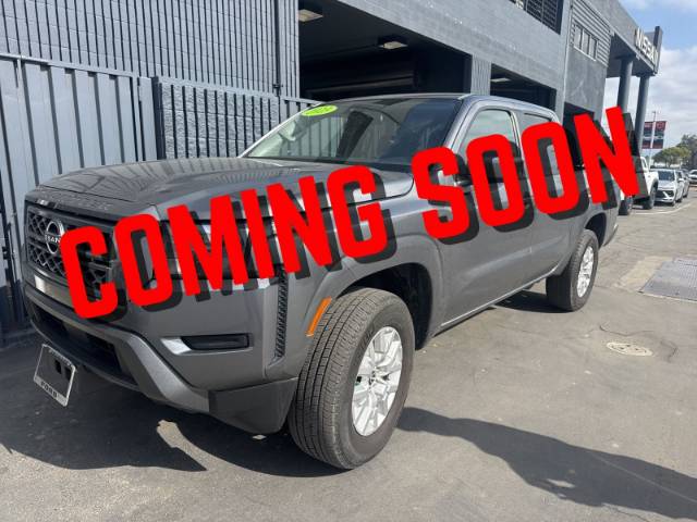 2023 Nissan Frontier SV