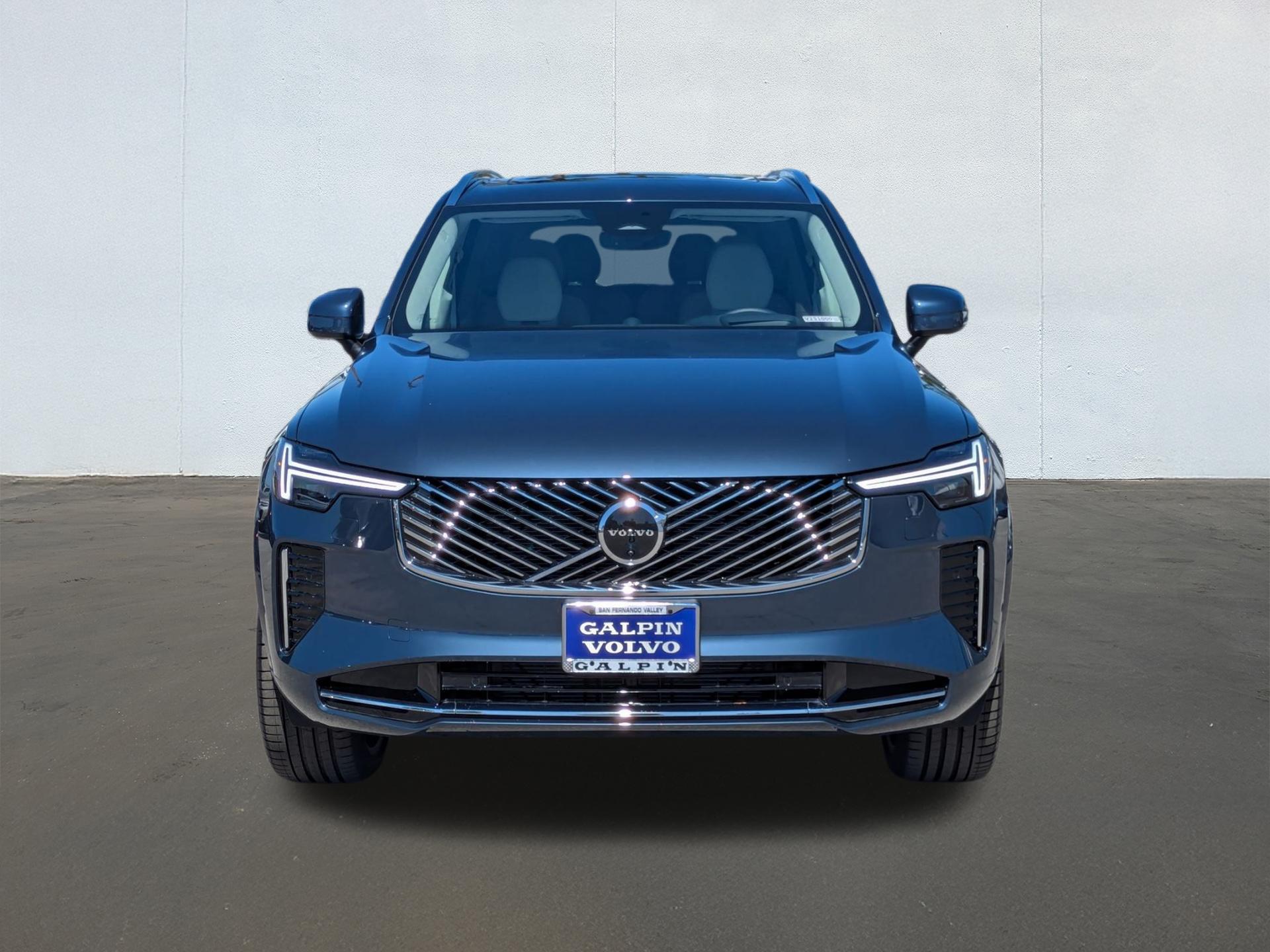 2025 Volvo XC90 Ultra - Photo 8