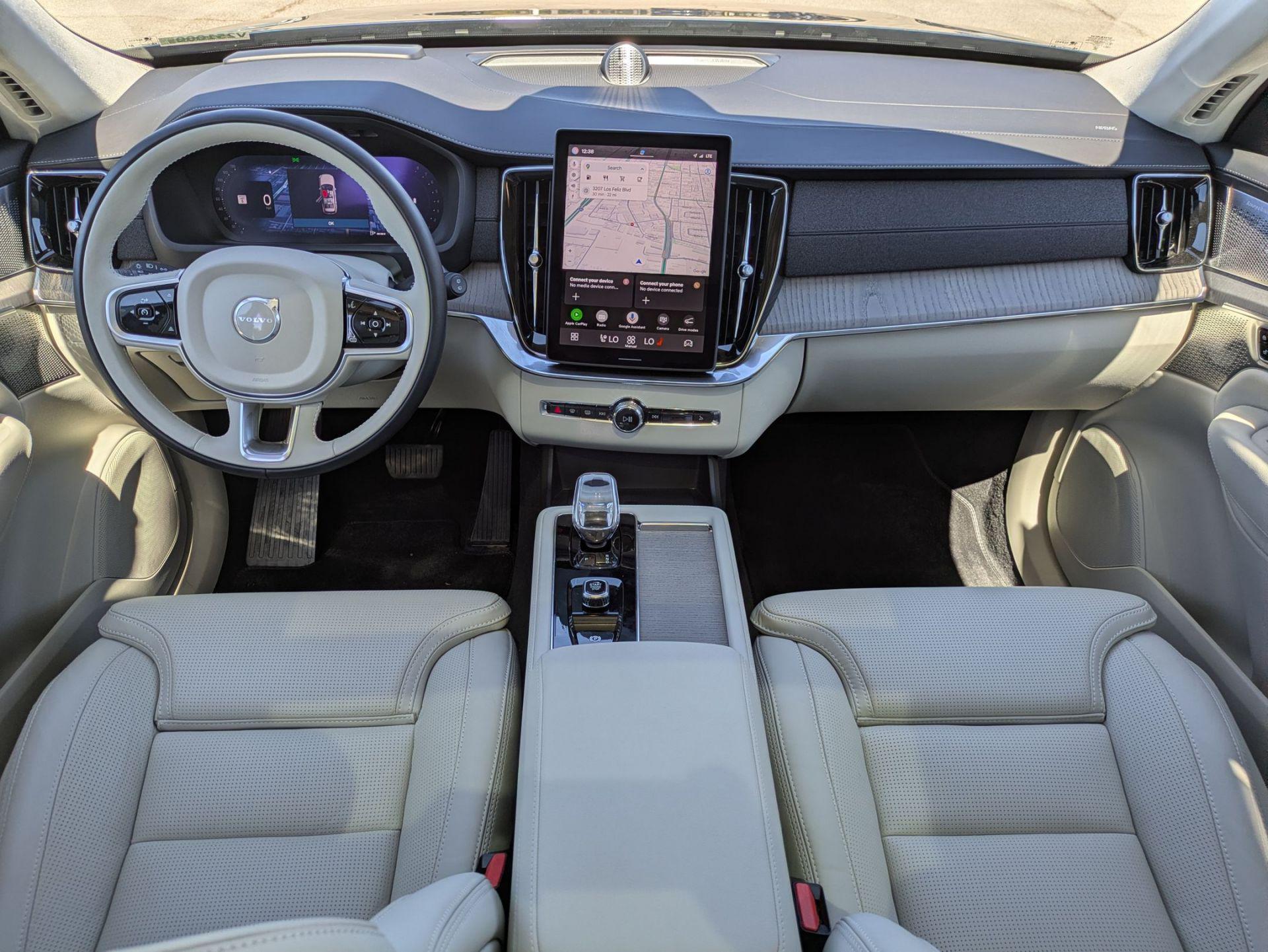 2025 Volvo XC90 Ultra - Photo 23