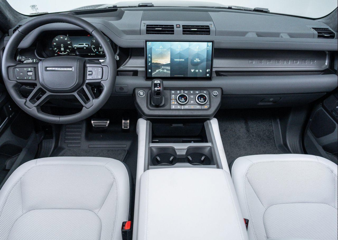 2025 Land Rover Defender V8 - Photo 19
