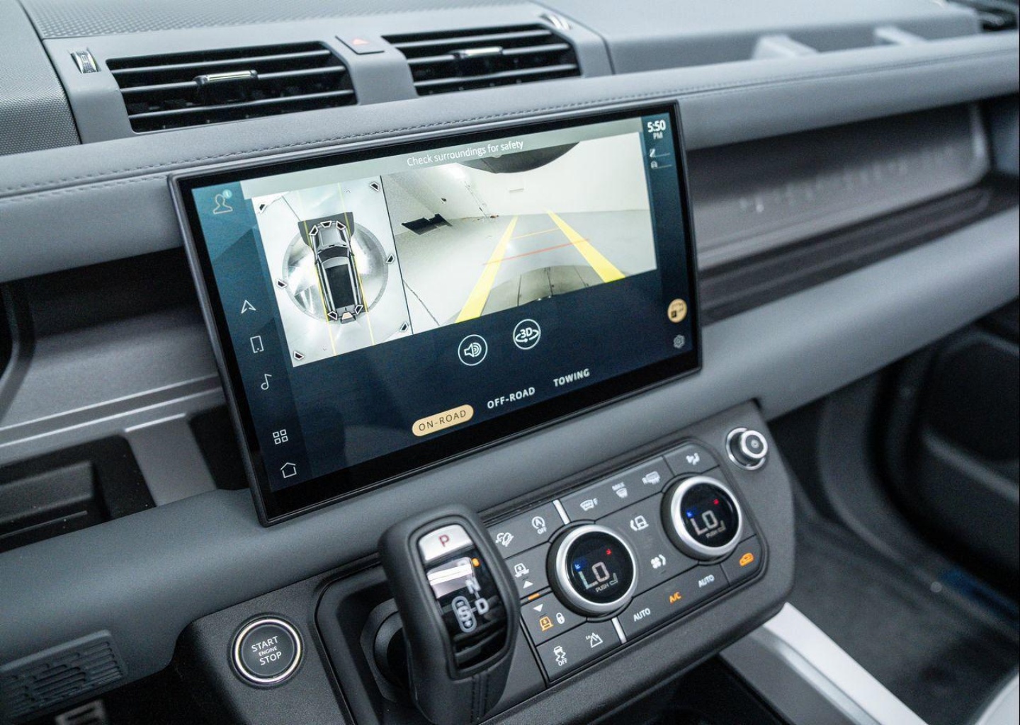 2025 Land Rover Defender V8 - Photo 29