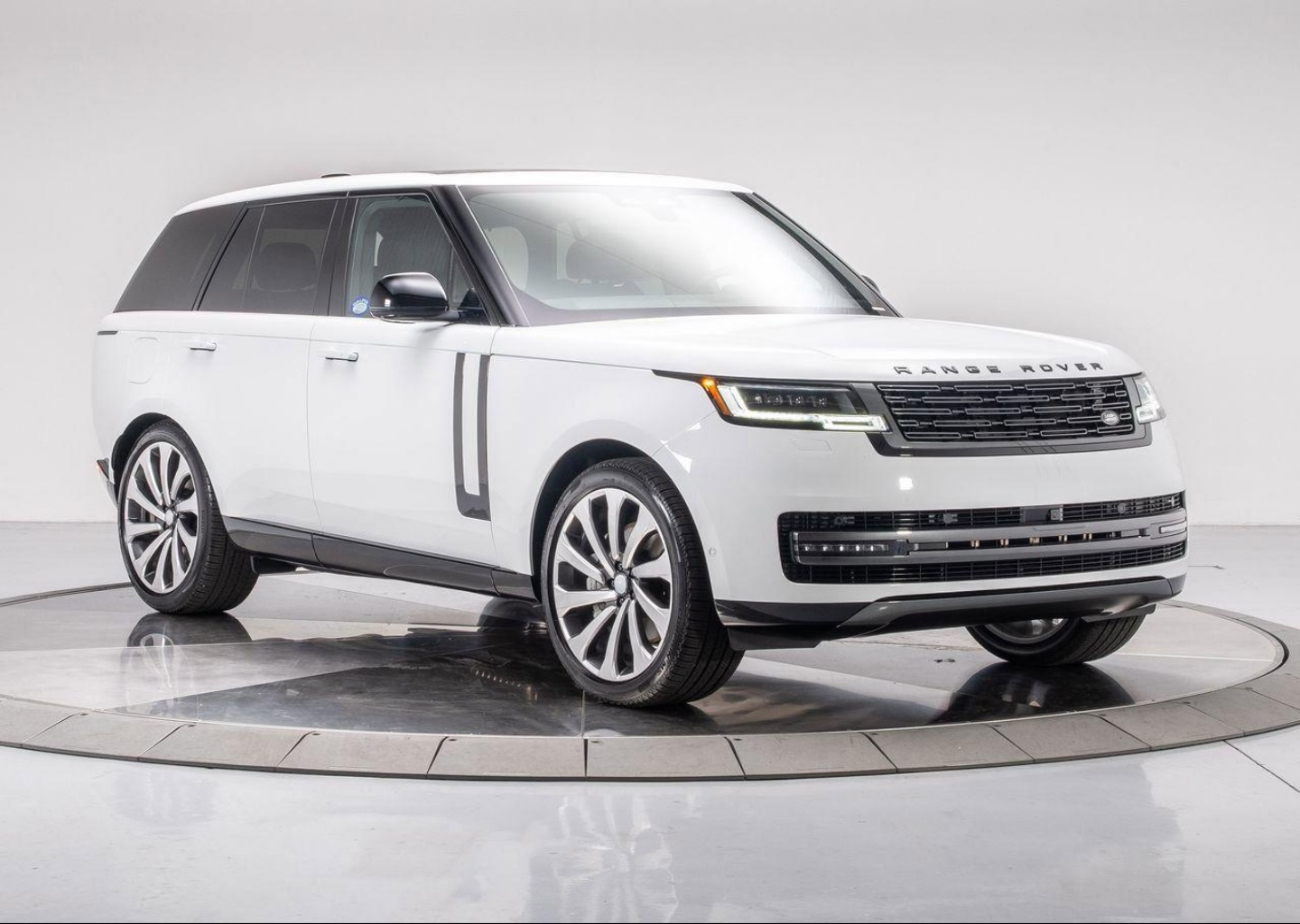 2025 Land Rover Range Rover SE - Photo 7