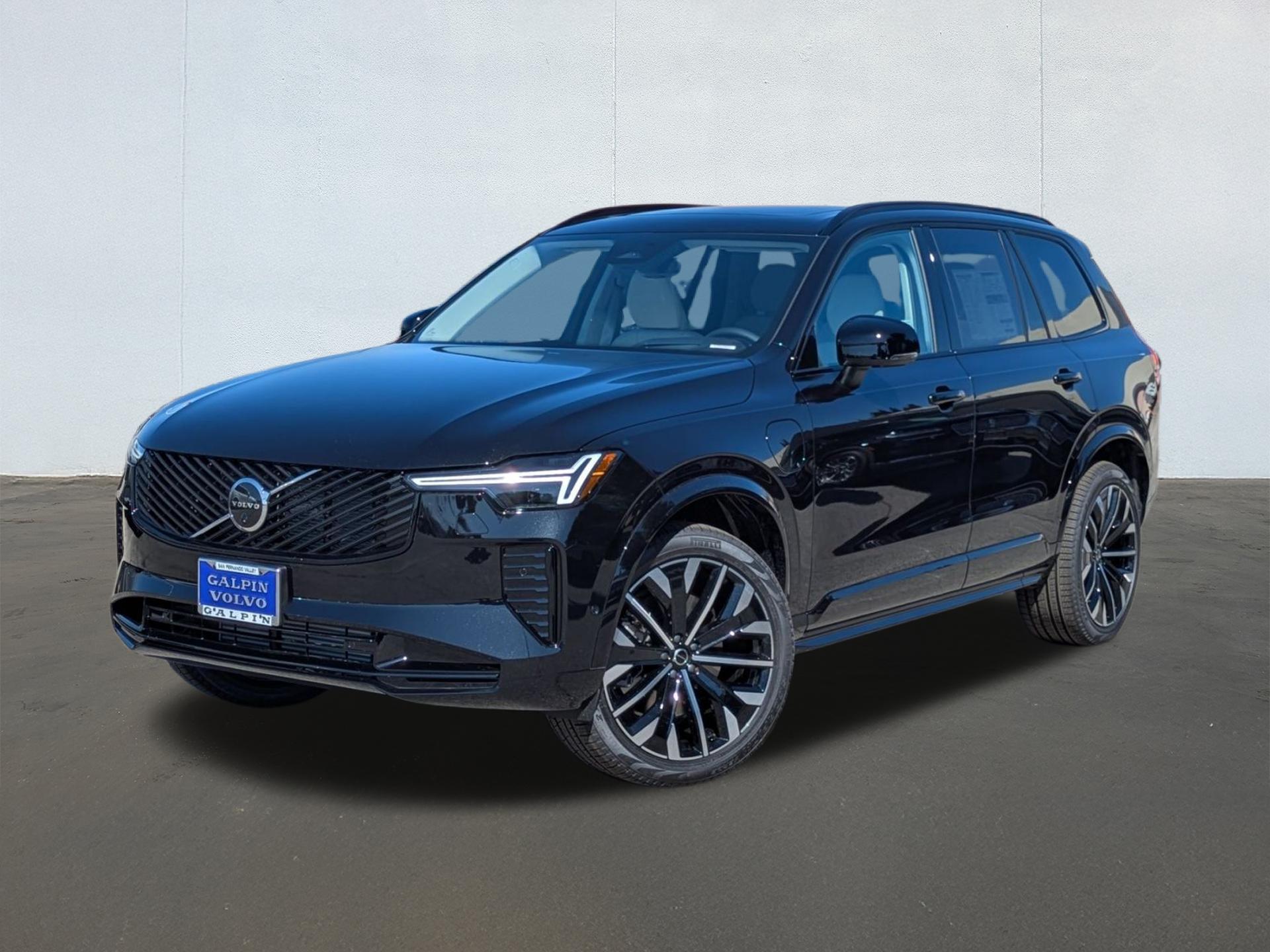 New 2026 Volvo XC90 Recharge Plug-In Hybrid Ultra Dark Theme, T8 AWD, Electric/Gasoline, 7 Seats
