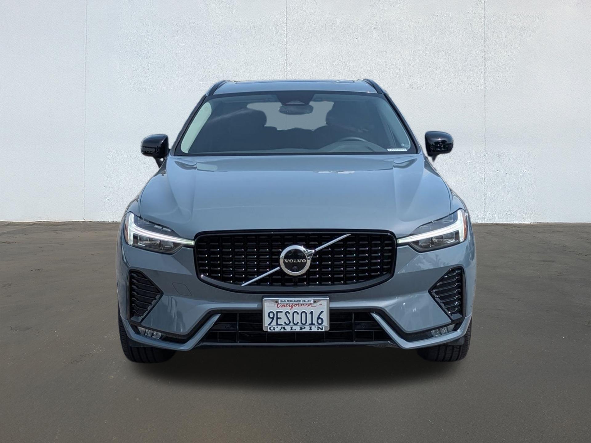 2023 Volvo XC60 Plus - Photo 8