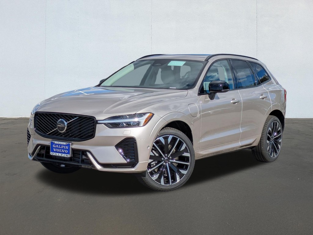 2026 Volvo XC60 Plug-In Hybrid T8 Ultra Dark
