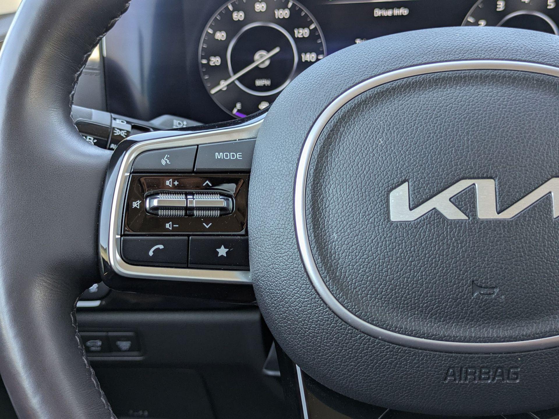 2024 Kia Carnival SX Prestige - Photo 14