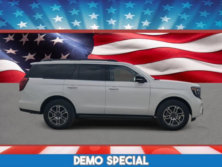 2026 Ford Expedition Active