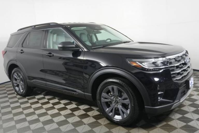 2026 Ford Explorer Active w/100A Pkg