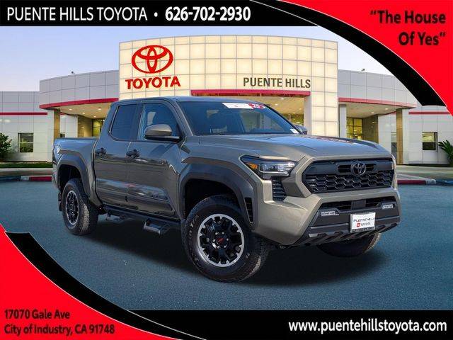 2025 Toyota Tacoma TRD OFF-Road