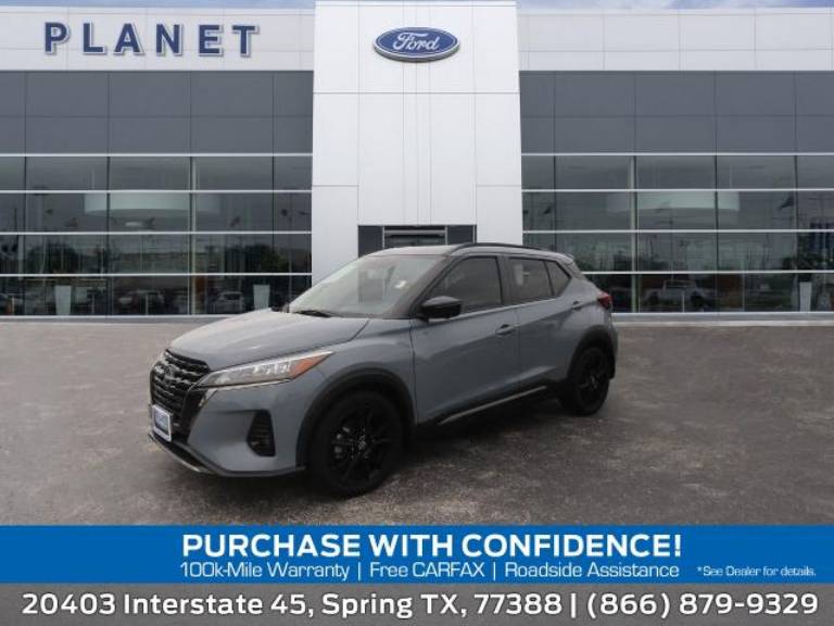 2022 Nissan Kicks SR FWD