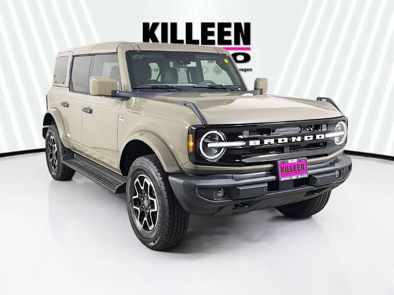 2026 Ford Bronco Outer Banks