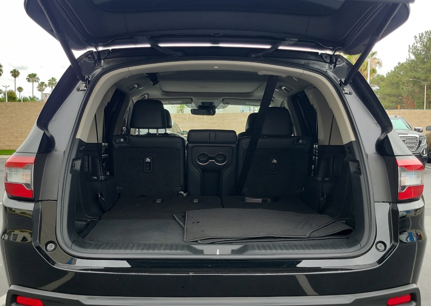 2025 Honda Pilot Touring - Photo 9