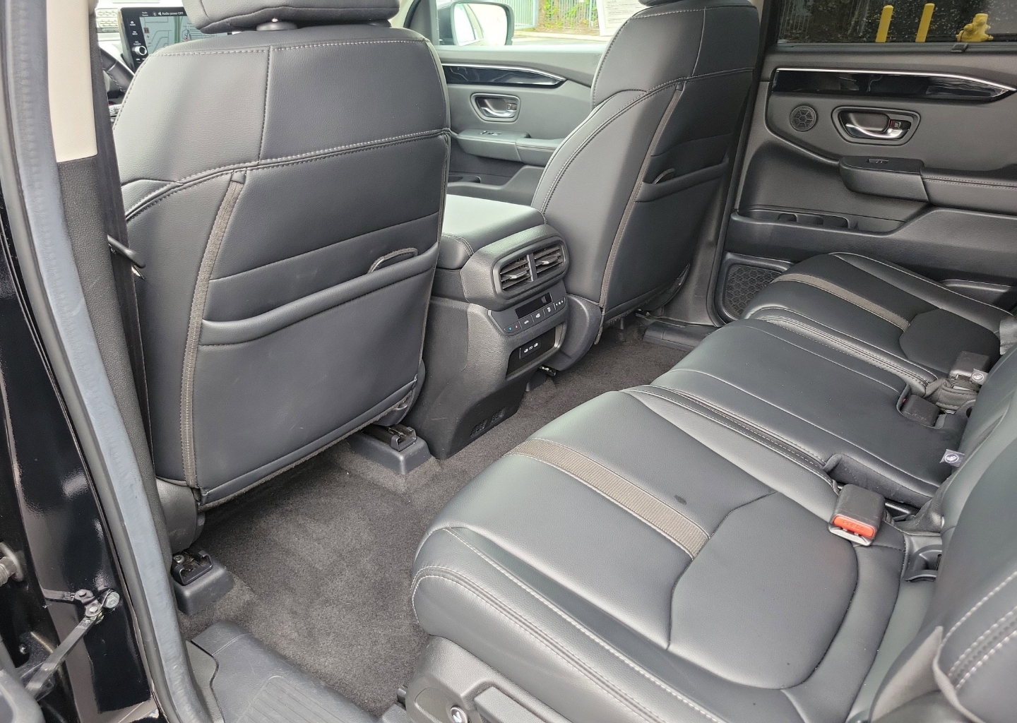 2025 Honda Pilot Touring - Photo 14