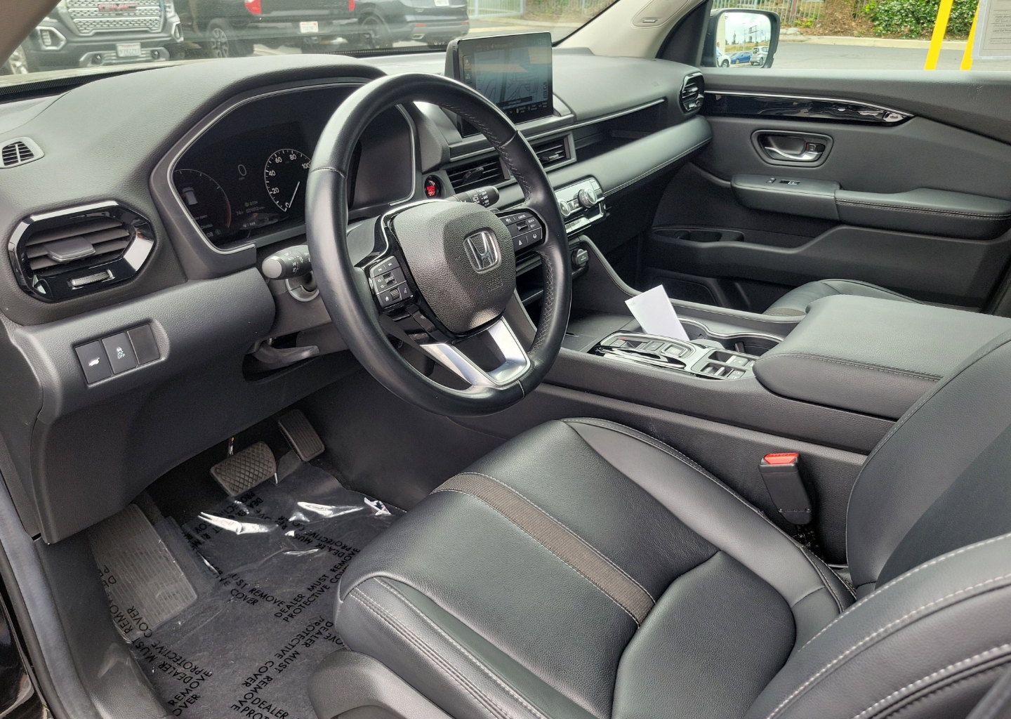 2025 Honda Pilot Touring - Photo 19
