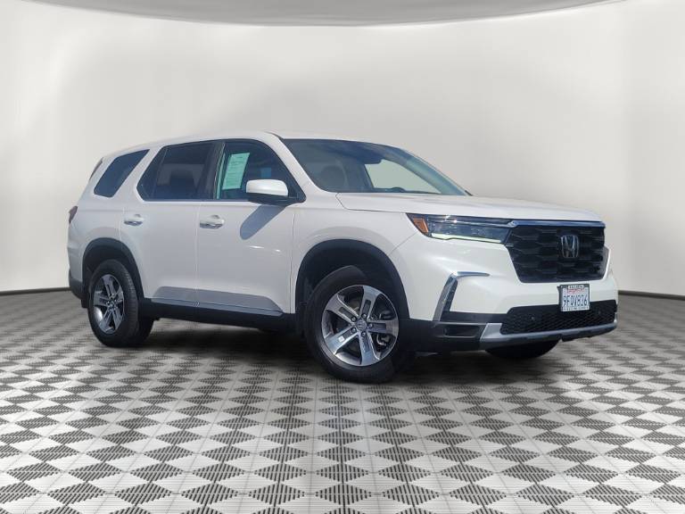 2023 Honda Pilot EX-L 8 Passenger