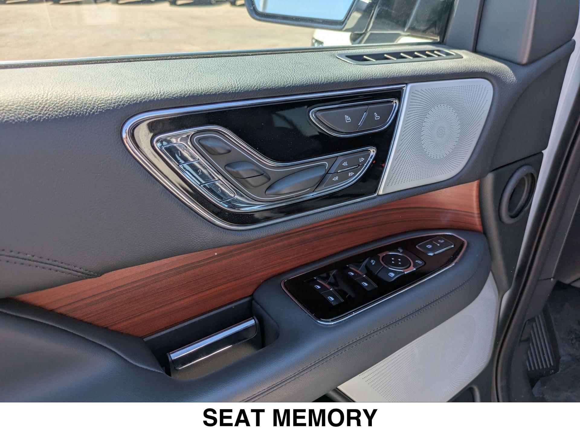 2024 Lincoln Navigator Reserve - Photo 7