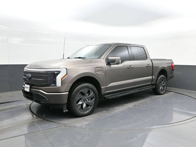 2023 Ford F-150 Lightning LARIAT