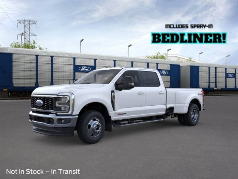 2026 Ford Super Duty F-350 DRW LARIAT