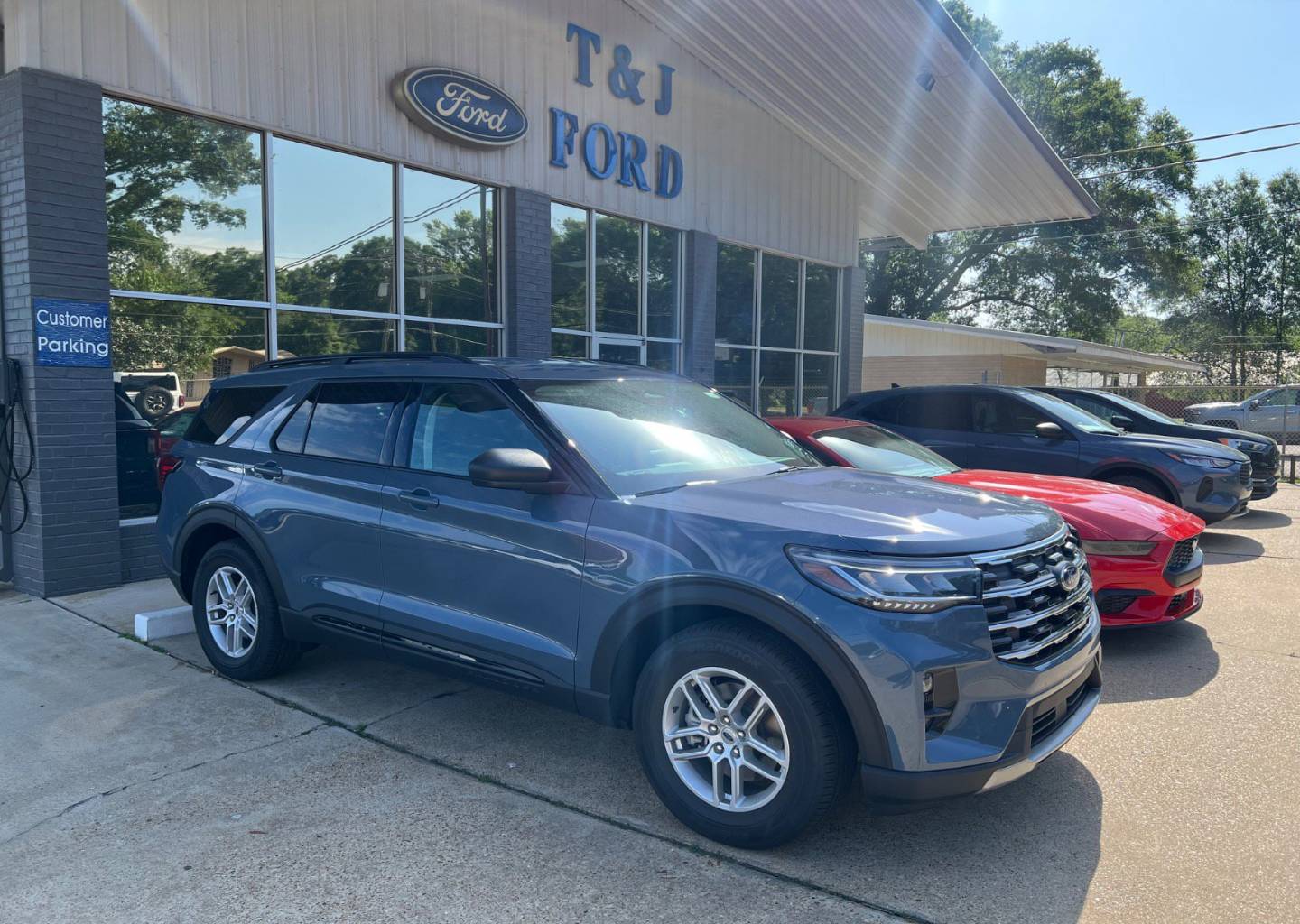 2026 Ford Explorer's photo