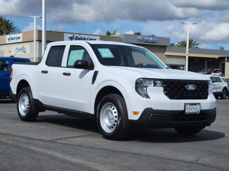 2025 Ford Maverick XL