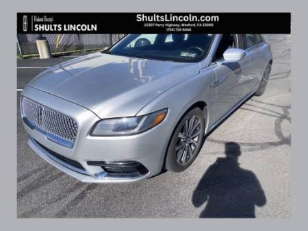 2017 Lincoln Continental Premiere