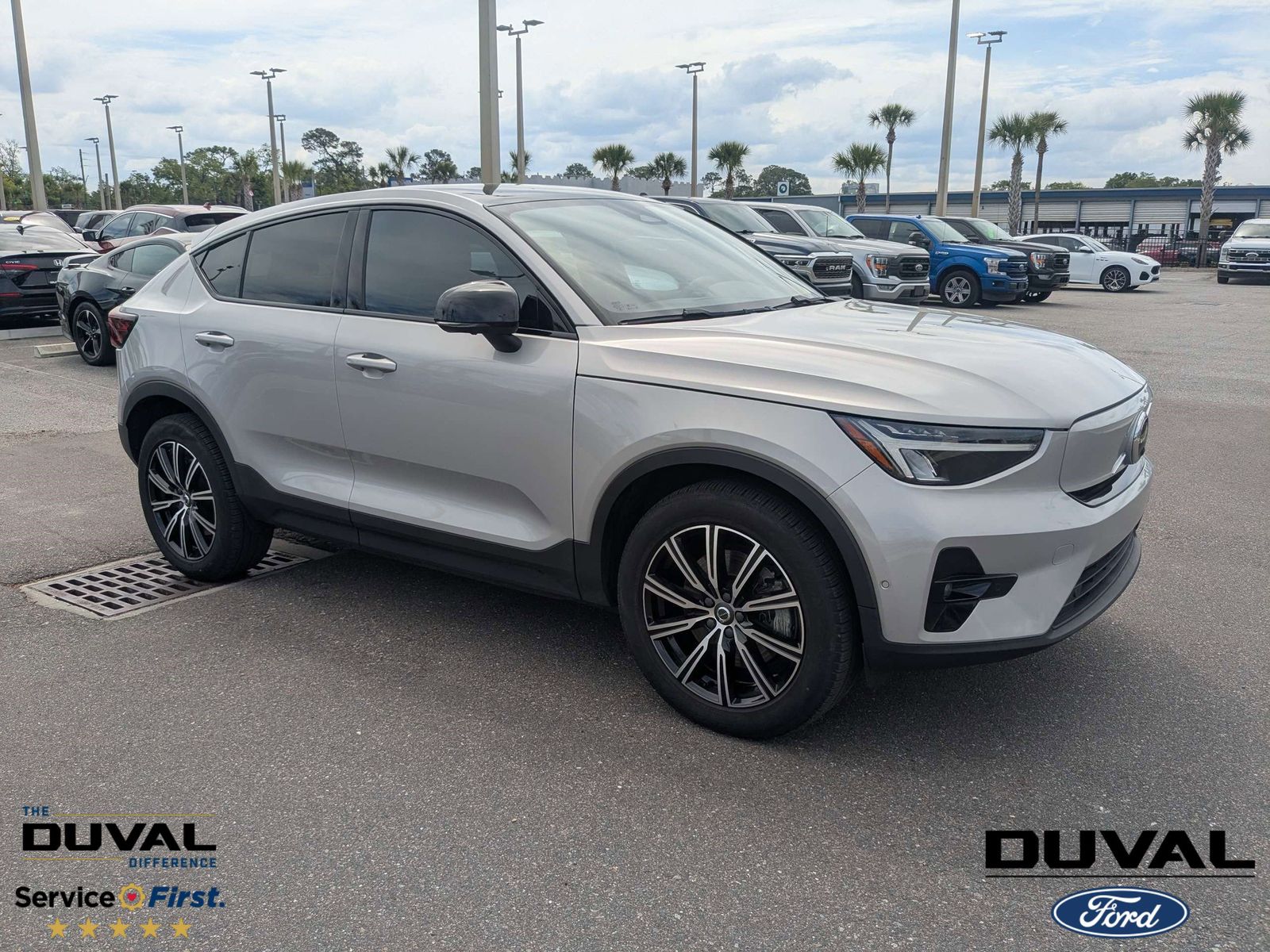 2023 Volvo C40 Recharge Pure Electric Twin Plus