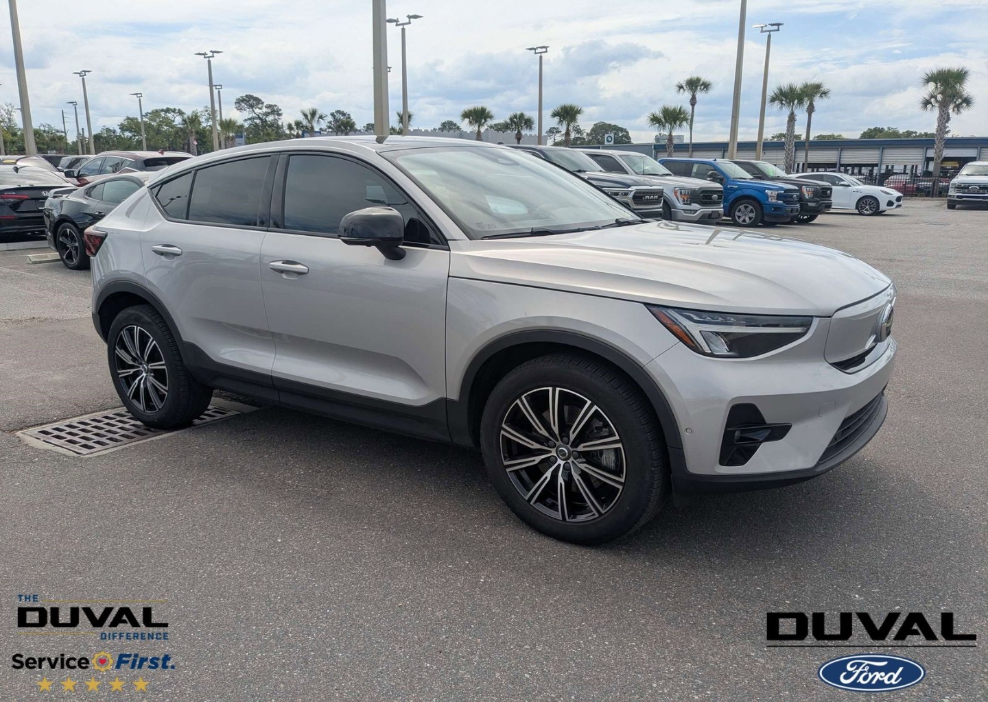 2023 Volvo C40 Plus