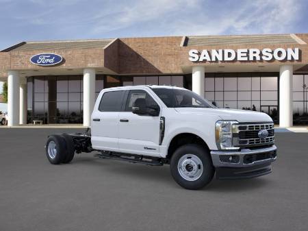 2026 Ford Super Duty F-350 DRW XL