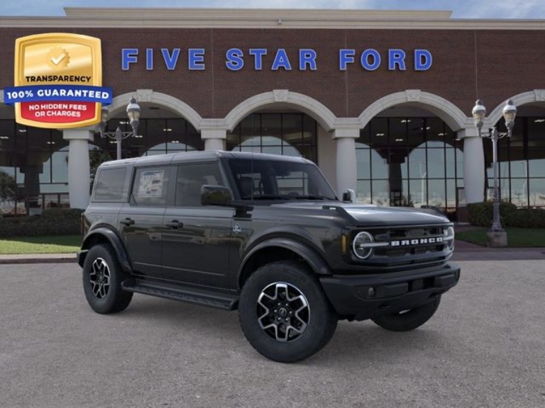 2026 Ford Bronco Outer Banks