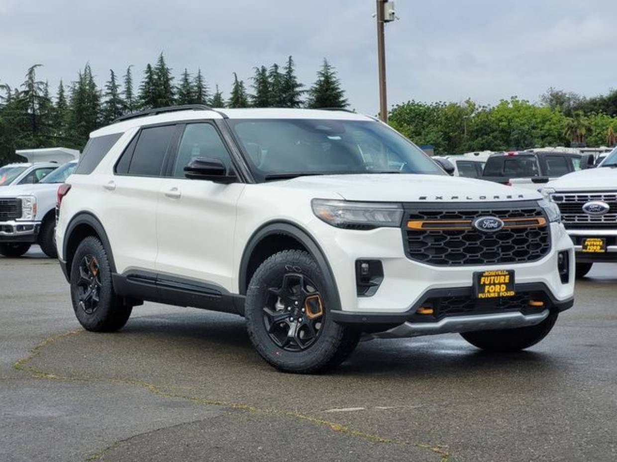 2026 Ford Explorer Tremor 4WD's photo