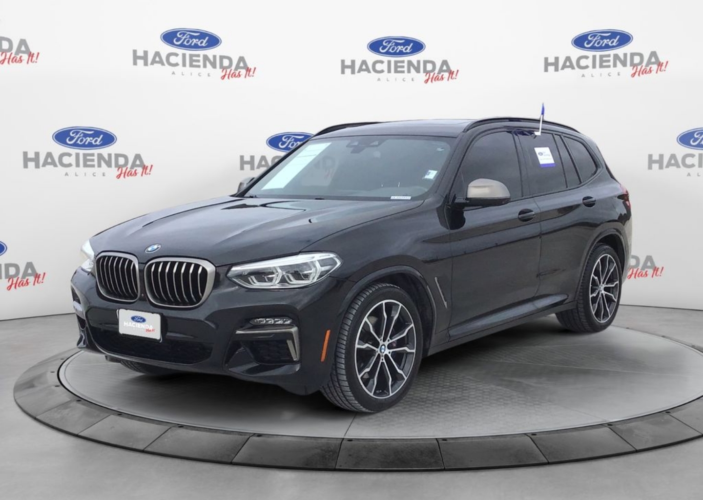 2021 BMW X3 M40i's photo