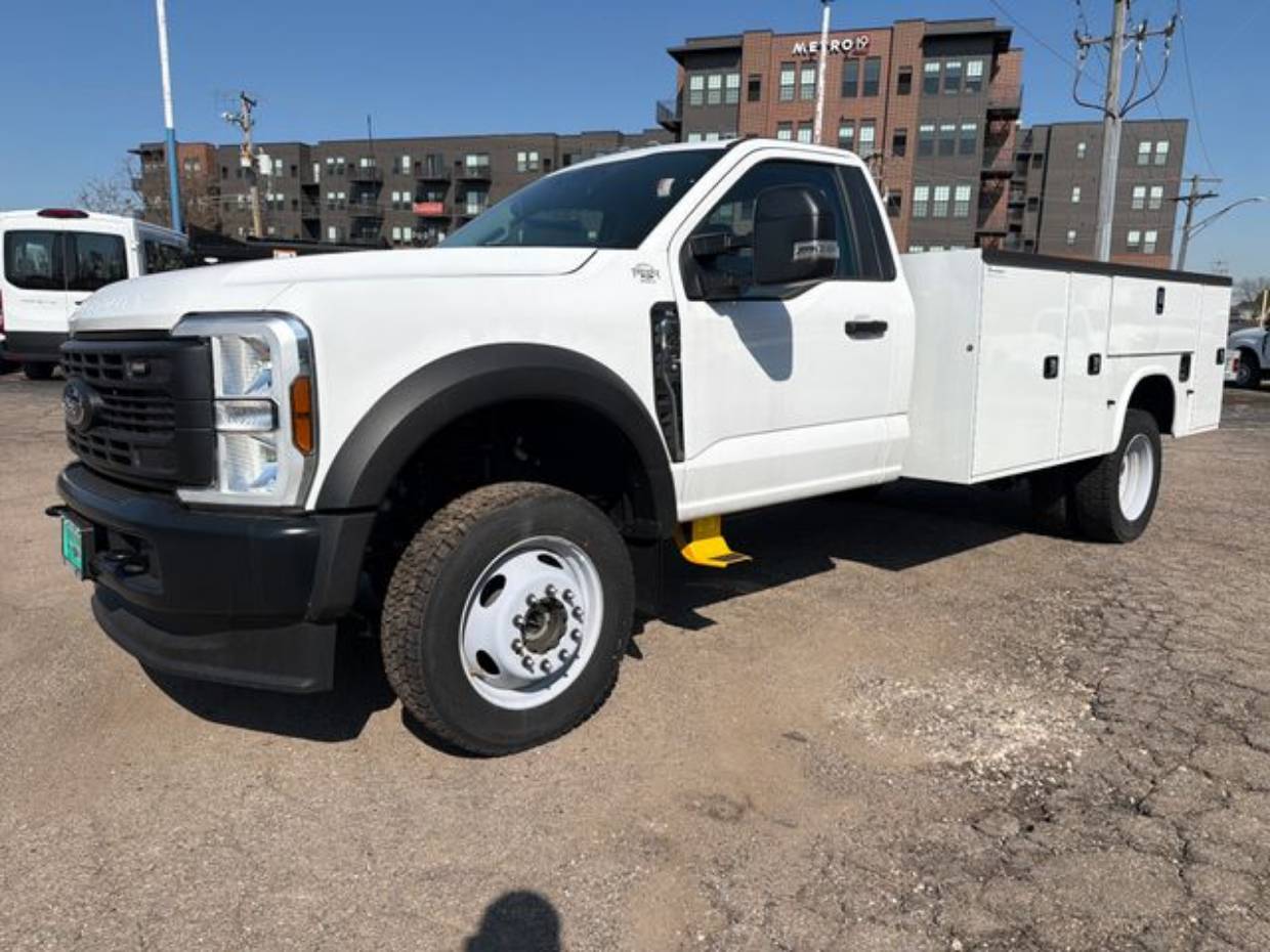 2024 Ford F-450 XL 4x4 Regular Cab 169-In DRW's photo