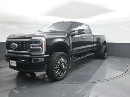 2023 Ford Super Duty F-350 DRW Platinum