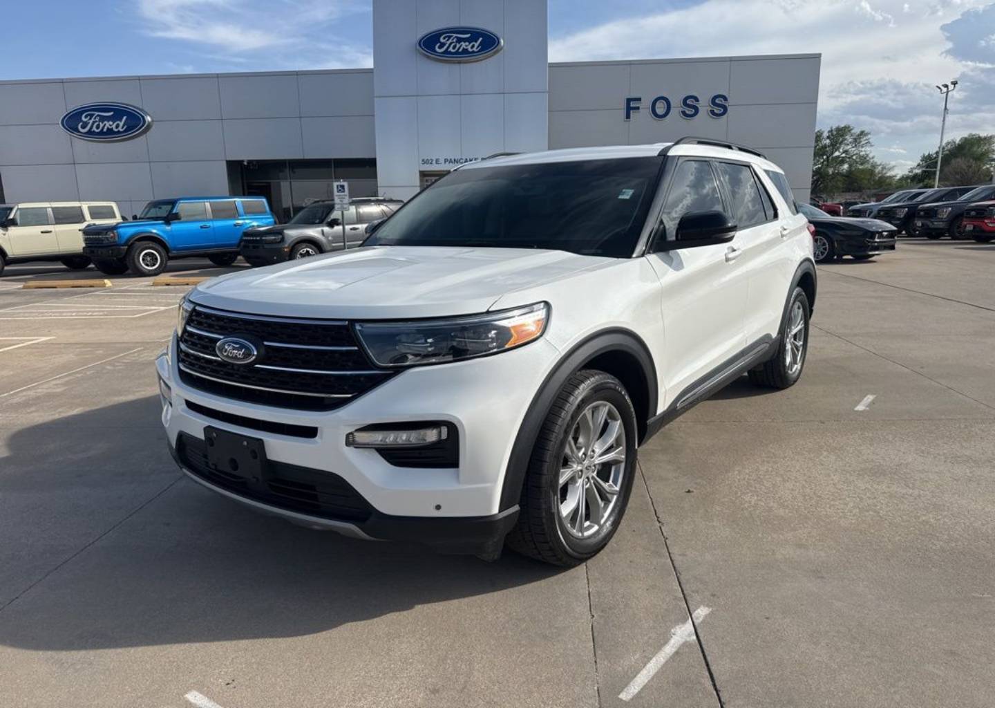 2024 Ford Explorer XLT