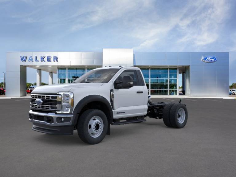 2025 Ford Super Duty F-550 DRW XL