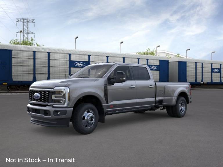 2026 Ford Super Duty F-350 DRW Platinum