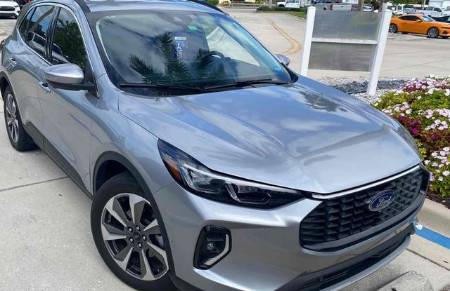 2023 Ford Escape Hybrid Platinum