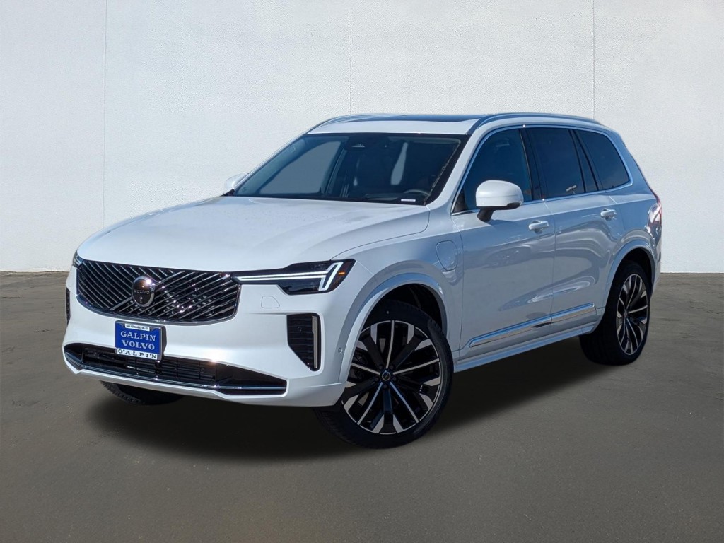 2026 Volvo XC90 Recharge Plug-In Hybrid Ultra, T8 AWD, Electric/Gasoline, Bright, 7 Seats