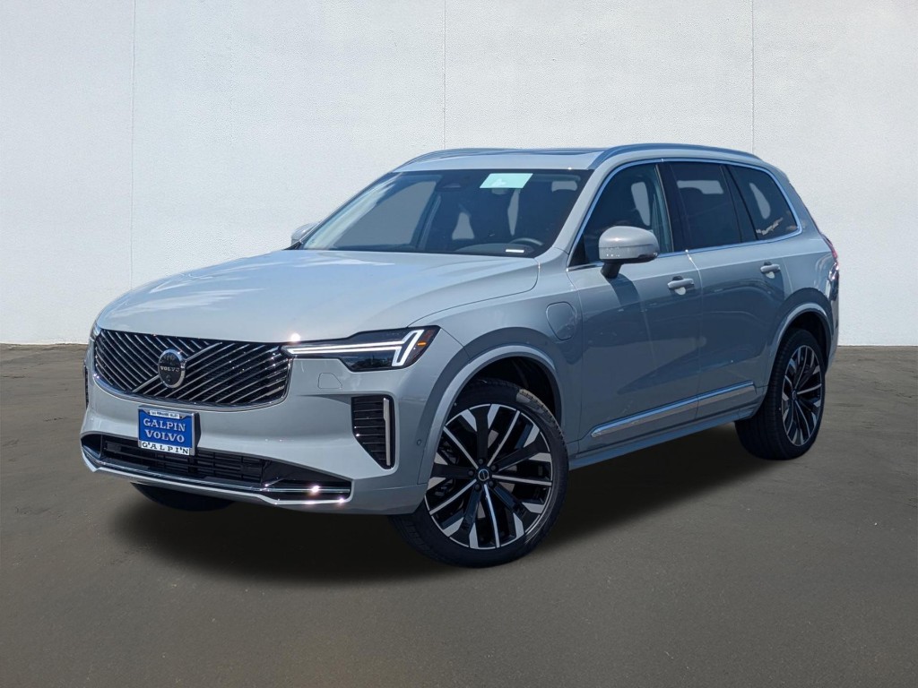 2026 Volvo XC90 Recharge Plug-In Hybrid Plus, T8 AWD, Electric/Gasoline, Bright, 7 Seats