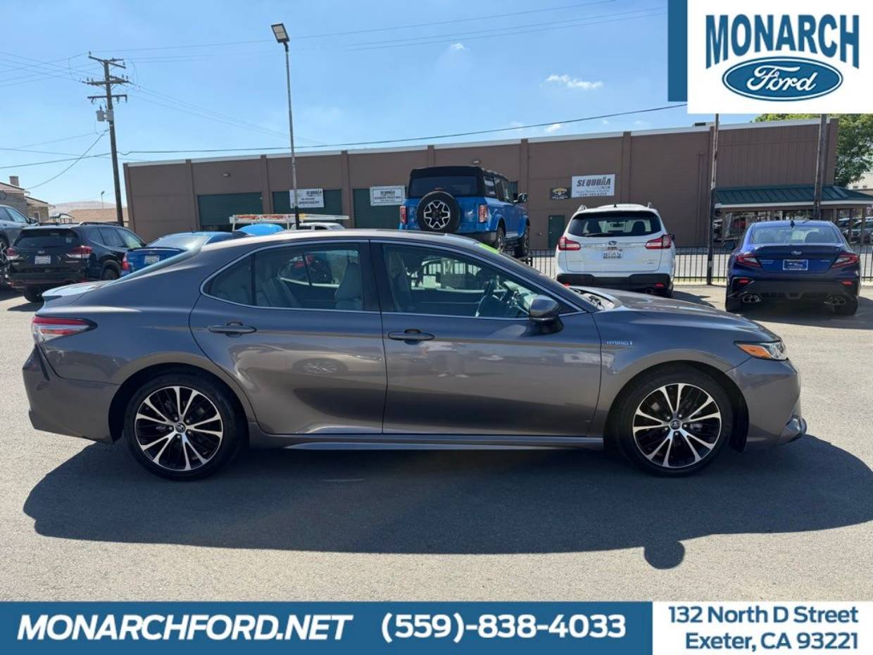 2018 Toyota Camry SE