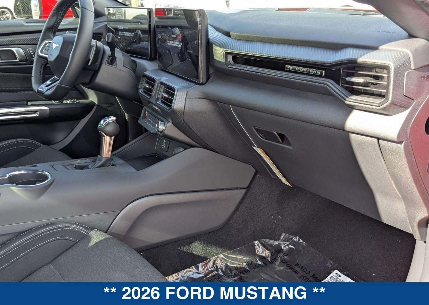2026 Ford Mustang GT Fastback - Photo 18