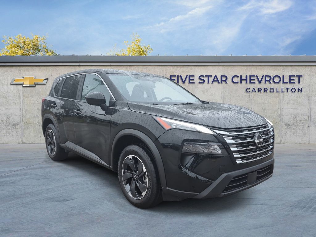 Used 2025 Nissan Rogue SV
