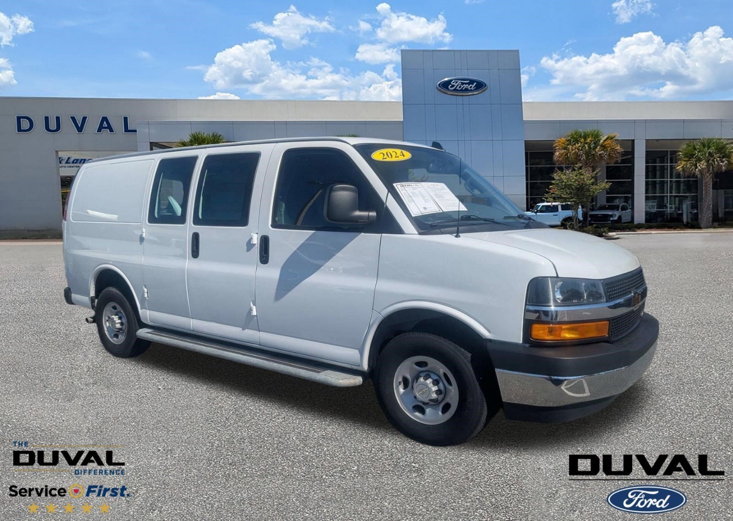 2024 Chevrolet Express 2500 Work Van HD's photo