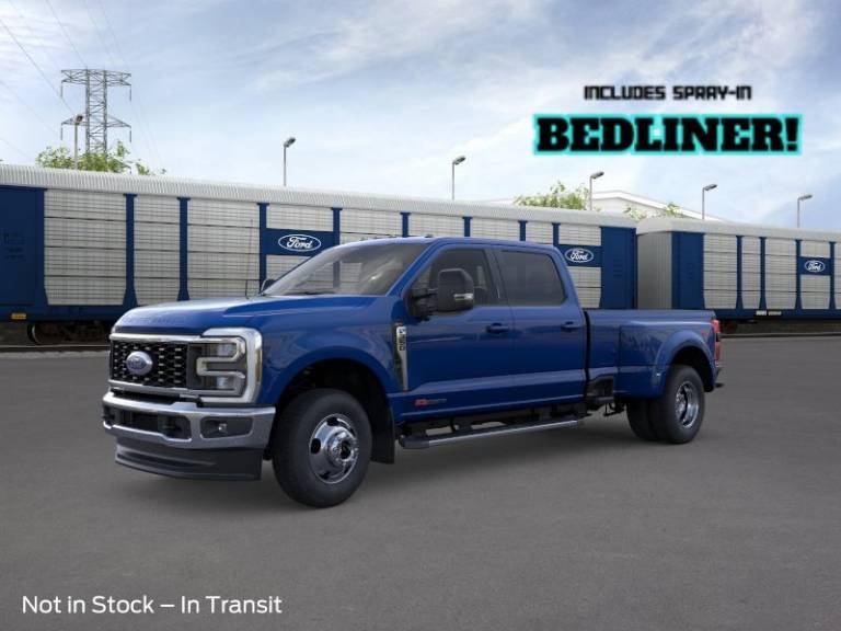 2026 Ford Super Duty F-350 DRW LARIAT