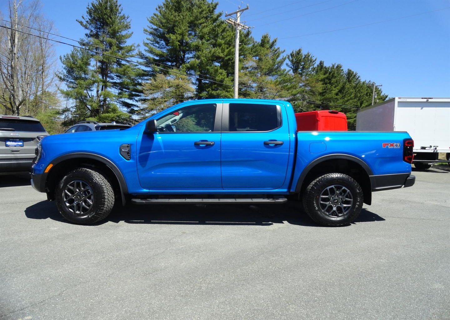 2025 Ford Ranger XLT - Photo 8