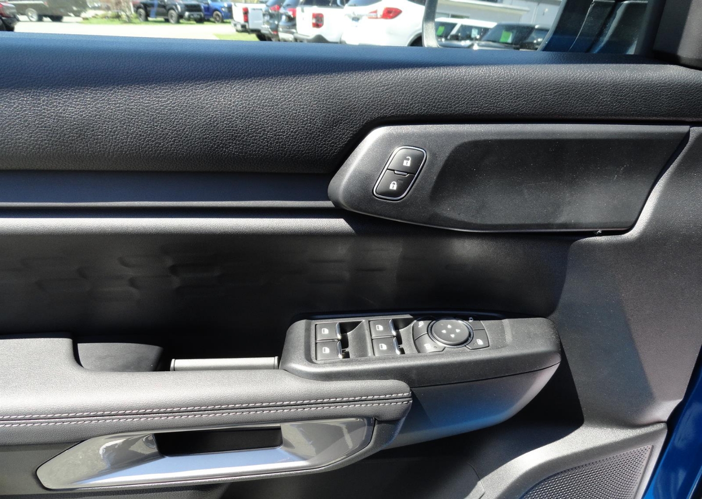2025 Ford Ranger XLT - Photo 10
