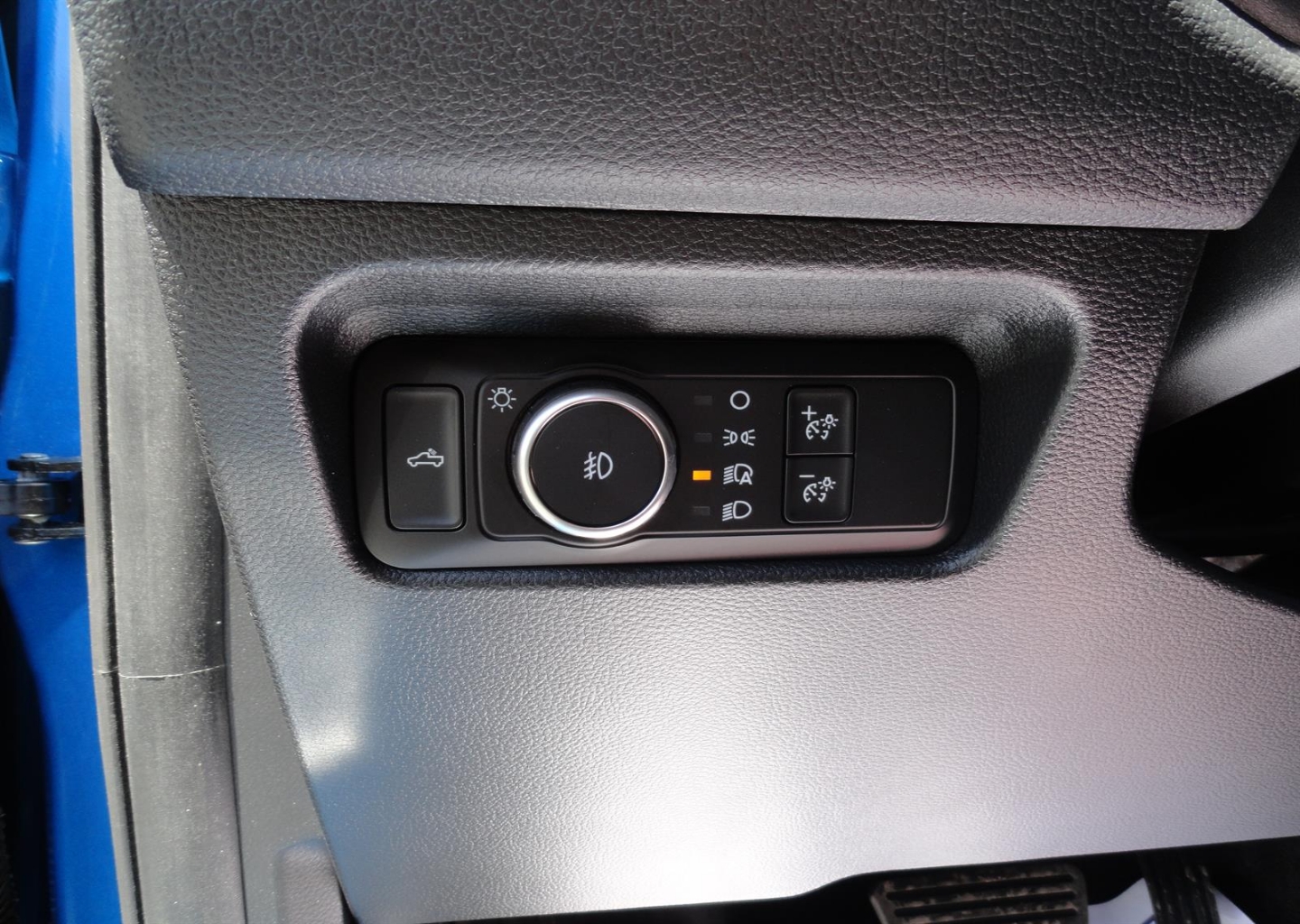 2025 Ford Ranger XLT - Photo 11