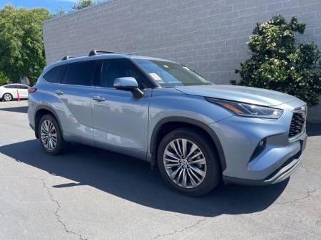 2021 Toyota Highlander Platinum